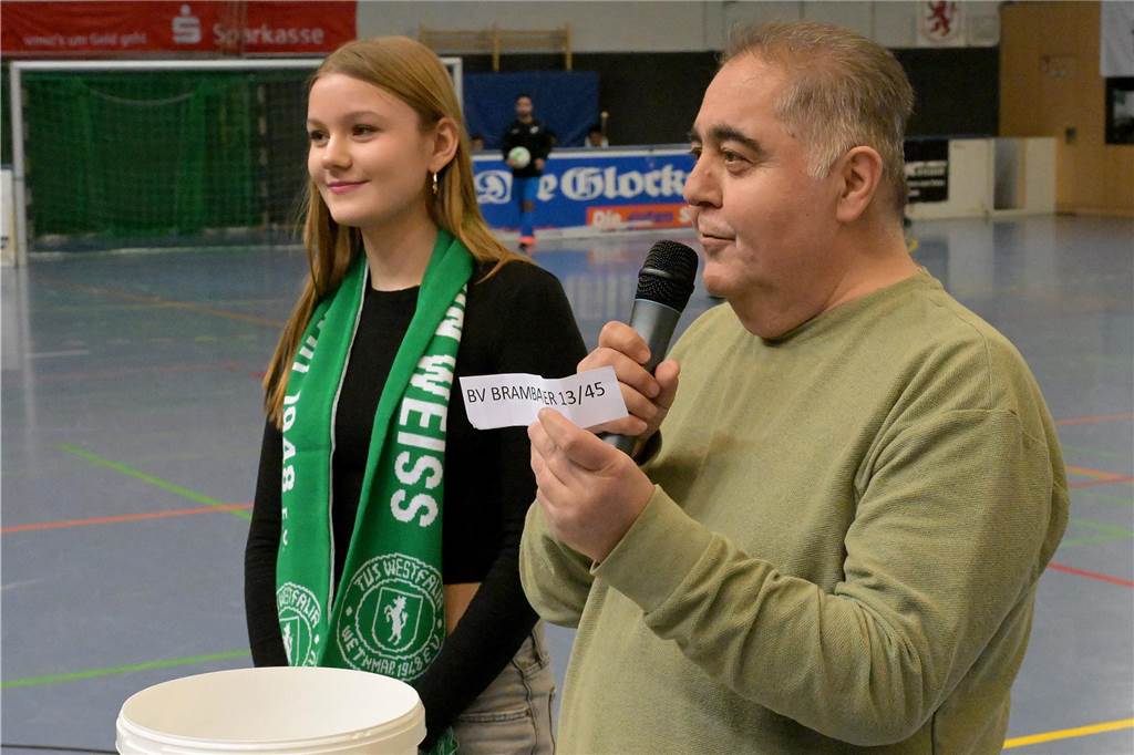 Am Finaltag der Lüner Hallenstadtmeisterschaft ging es zur Sache.