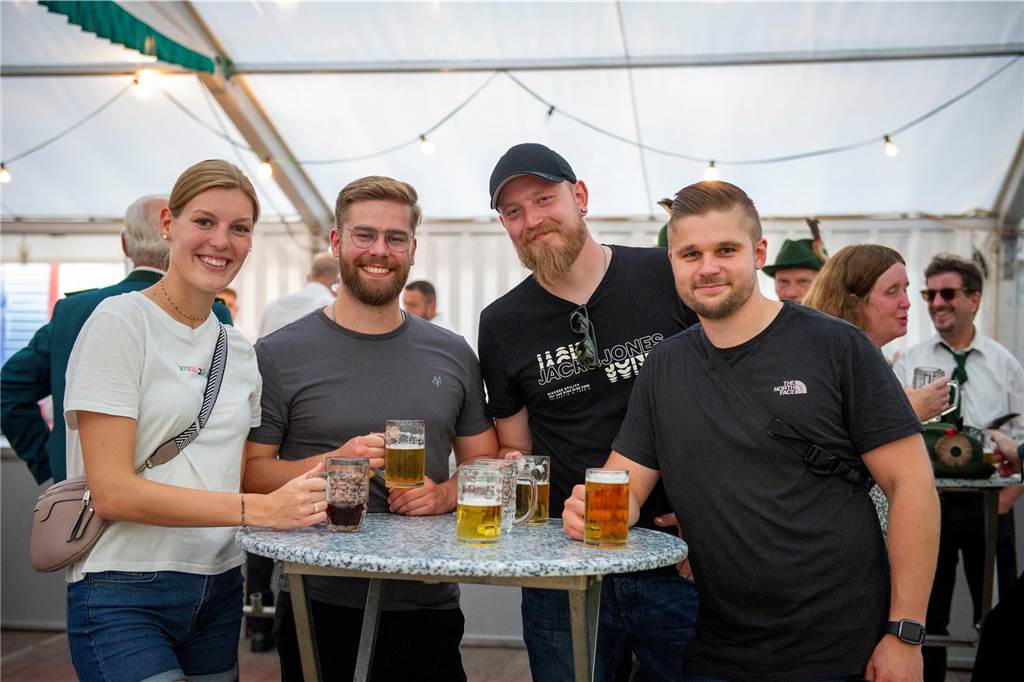 Am Freitagabend hat der Schützenball in Flaesheim stattgefunden.