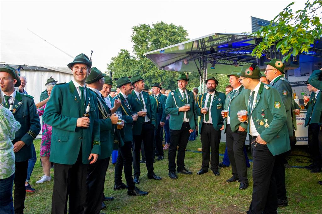 Am Freitagabend hat der Schützenball in Flaesheim stattgefunden.