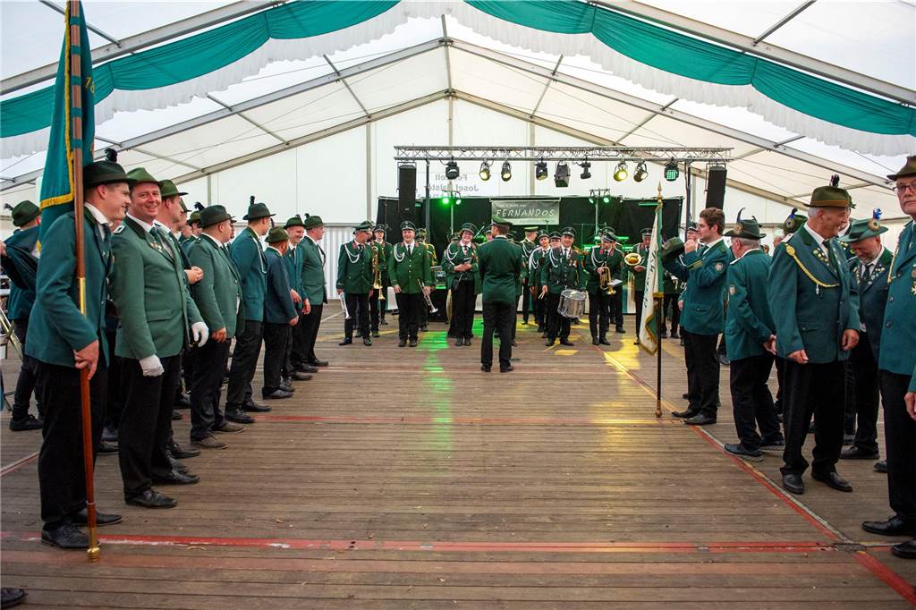 Am Freitagabend hat der Schützenball in Flaesheim stattgefunden.