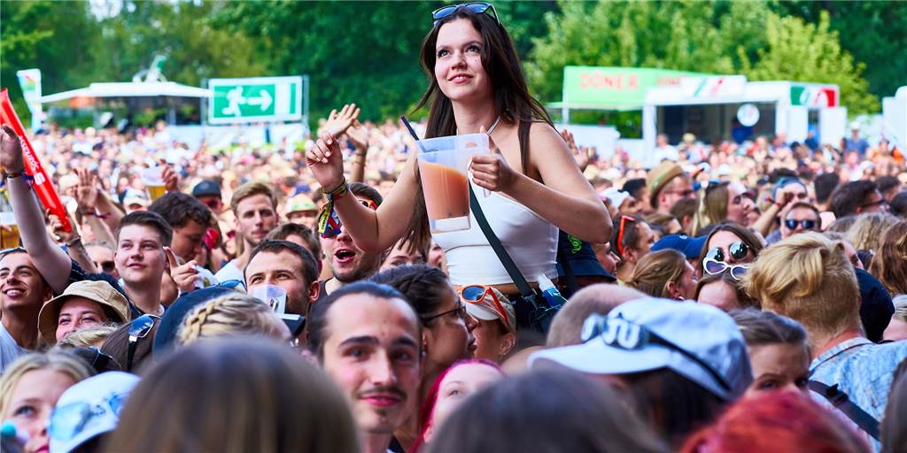 Juicy Beats 2022: Tausende Fans mehr als erwartet am Festival-Samstag Zwei Tage lang wird beim Juicy Beats 2022 an diesem Wochenende (29./30.7.) ausgelassen gefeiert.