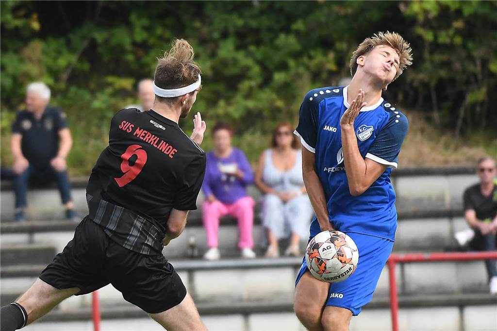 Am fünften Spieltag in Castrop-Rauxel gab es spannende Spiele im Jugend- und Seniorenfußball. Fotograf Volker Engel war vor Ort.