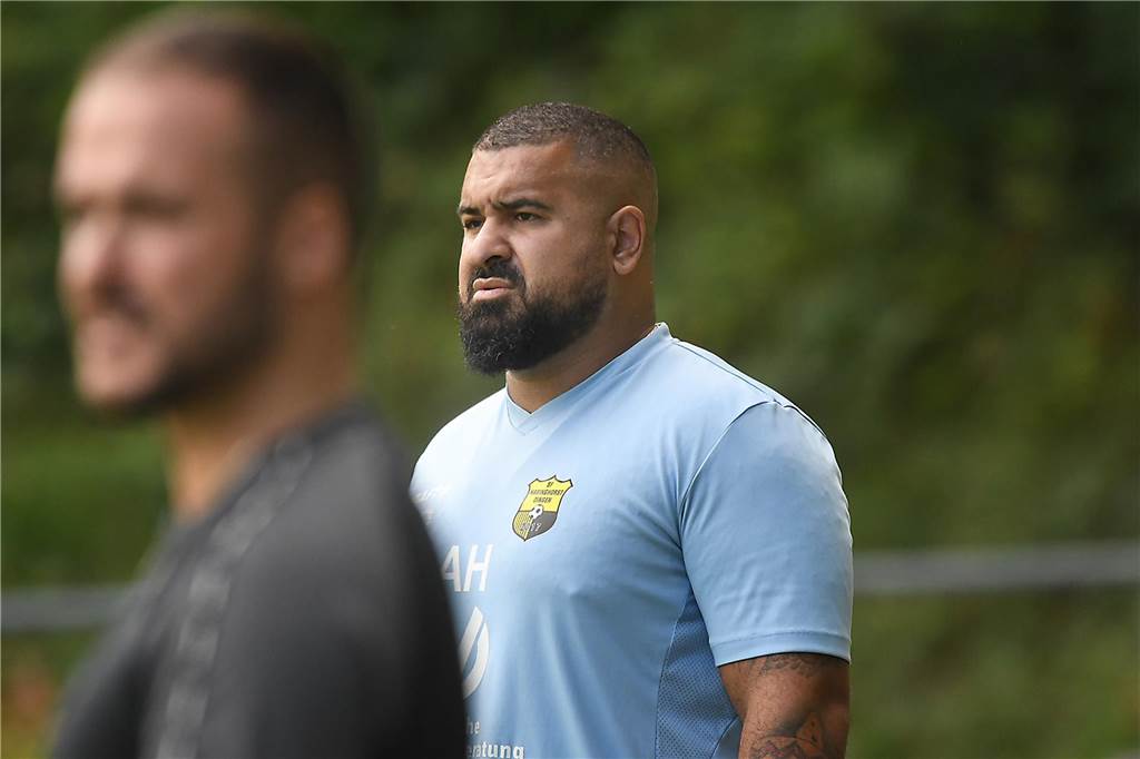 Am fünften Spieltag in Castrop-Rauxel gab es spannende Spiele im Jugend- und Seniorenfußball. Fotograf Volker Engel war vor Ort.
