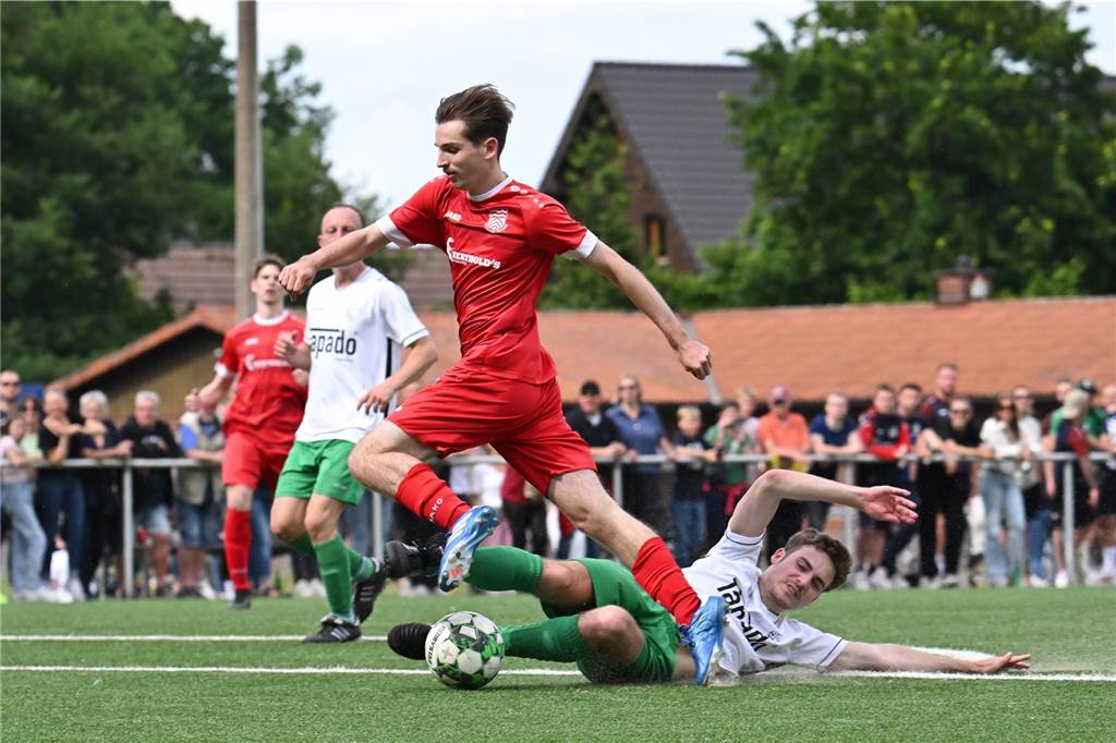 Fußballkreis RE veröffentlicht die Staffeleinteilung Am letzten Spieltag der vergangenen Saison noch Gegner in einem packenden Aufstiegsdreikampf, zukünftig aber nicht mehr in einer Staffel: Concordia Flaesheim und die SG Suderwich.