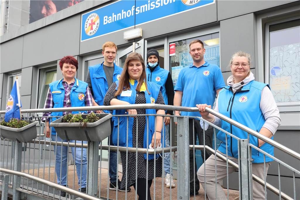 Krieg und Armut: In der Bahnhofsmission hat man „Angst vor dem Winter“ Am Mittag steht ein sechsköpfiges Team der Bahnhofsmission bereit