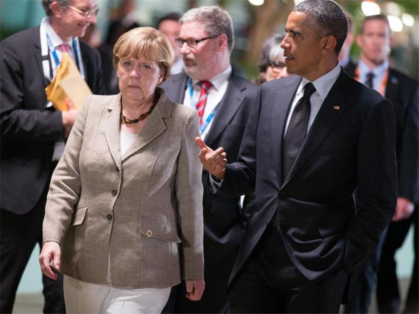 Pendel-Diplomatin Merkel unterwegs nach Washington Am Montag empfängt US-Präsident Barack Obama Angela Merkel im Weißen Haus. Foto: Kay Nietfeld/Archiv