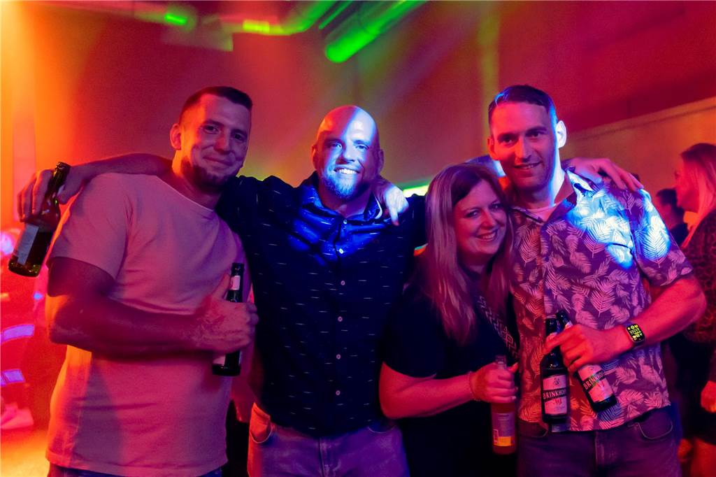 [Am Montagabend (2. Oktober) stand im Lüner Lükaz wieder die Ferrum-Party auf dem Programm. 