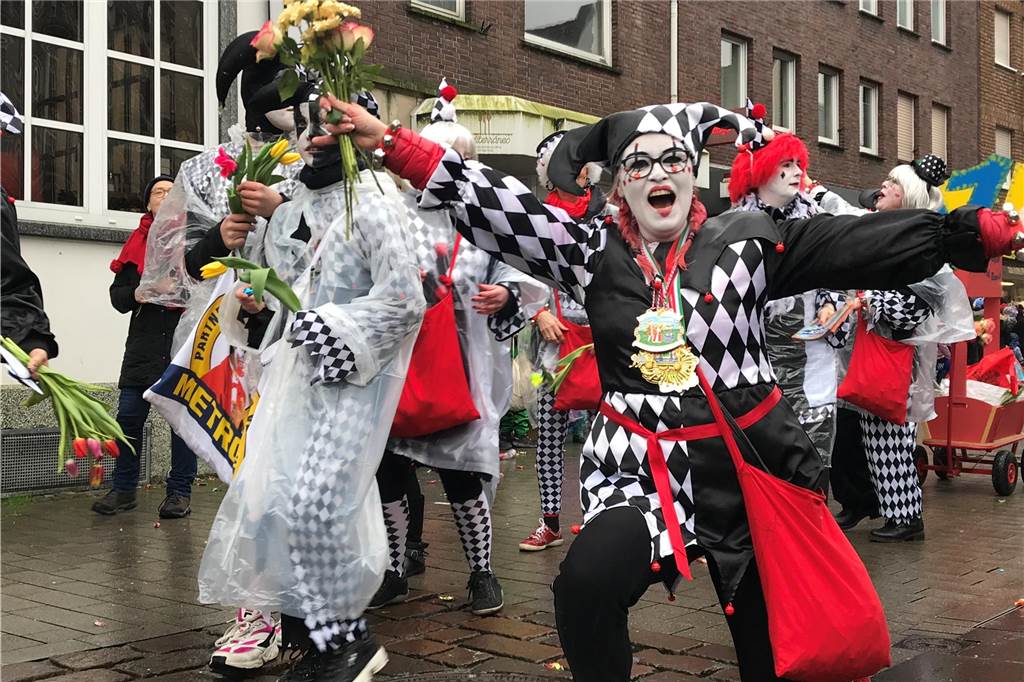 Karneval 2025: Meteorologe über das Wetter in der Narrenzeit Die Jecken ziehen durch Werne