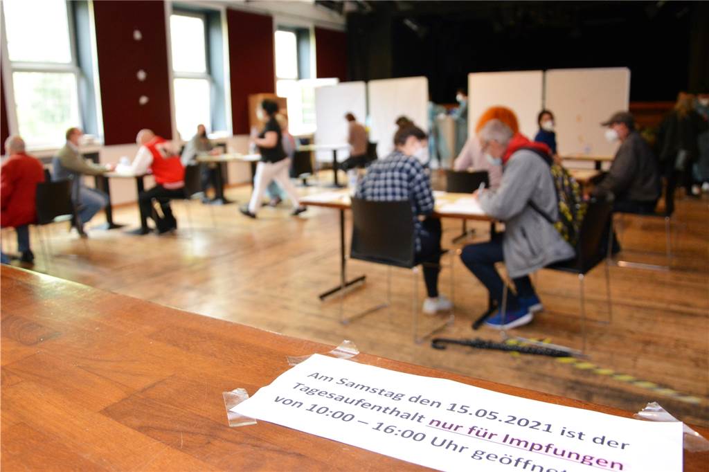 Impfungen in der Nordstadt - Wenn junge Männer Angst vor Spritzen haben Am Samstag (15. Mai) wurden 232 wohnungslose Dortmunder im Wichernhaus gegen Corona geimpft.