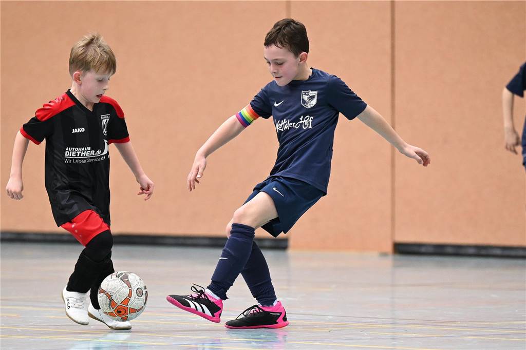 Am Samstag (27. Januar) waren die F-Junioren dran: In der Dreifachhalle wurde die Hallenfußball-Stadtmeisterschaft wieder als Spielfest ausgetragen.