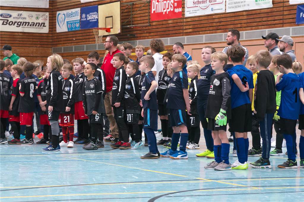 Am Samstag (27. Januar) waren die F-Junioren dran: In der Dreifachhalle wurde die Hallenfußball-Stadtmeisterschaft wieder als Spielfest ausgetragen.