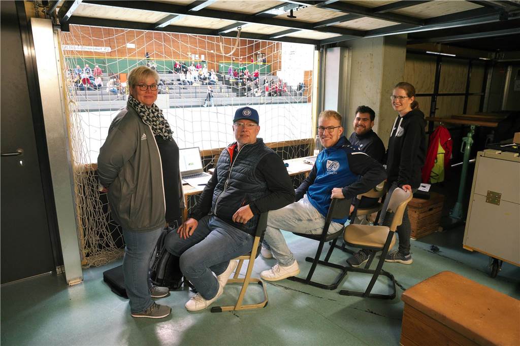 Am Samstag (27. Januar) waren die F-Junioren dran: In der Dreifachhalle wurde die Hallenfußball-Stadtmeisterschaft wieder als Spielfest ausgetragen.