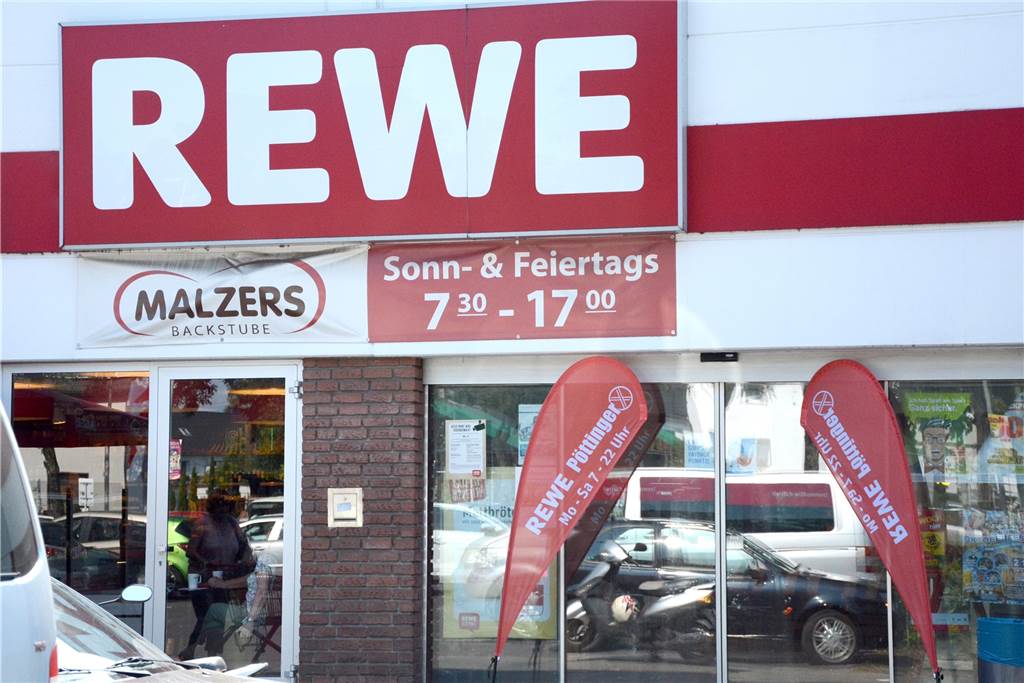 Bewaffneter Raubüberfall auf Rewe in Habinghorst: Mitarbeiter bedroht und niedergeschlagen Am Samstag haben zwei unbekannte Täter den Rewe in Habinghorst mit einer Schusswaffe überfallen.
