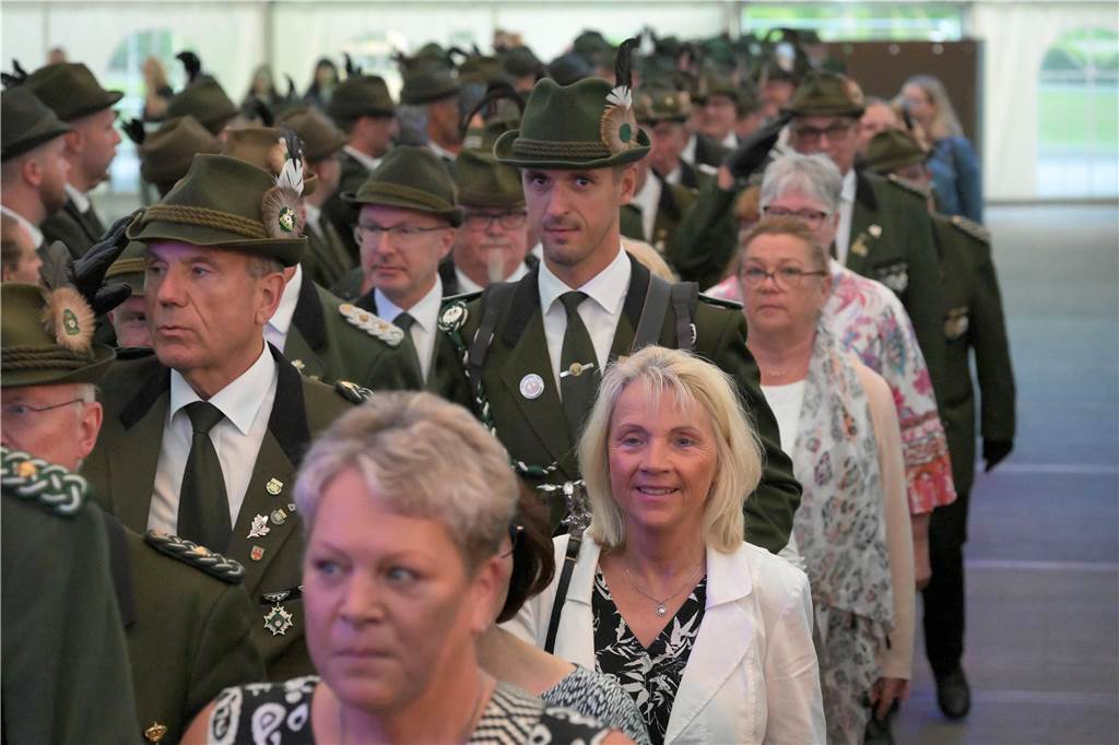 Am Samstagabend (31.8.) feierte die Bürgerschützengilde St. Stephanus Bork den Königsball.