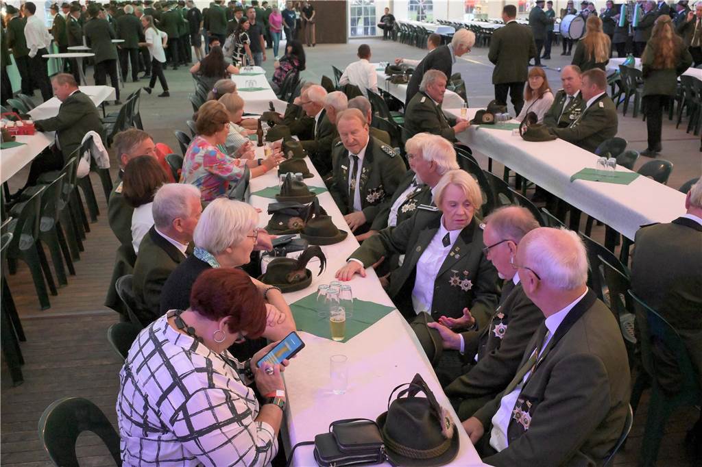 Am Samstagabend (31.8.) feierte die Bürgerschützengilde St. Stephanus Bork den Königsball.