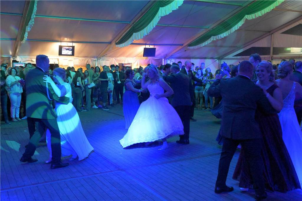 Am Samstagabend (31.8.) feierte die Bürgerschützengilde St. Stephanus Bork den Schützenfestball.
