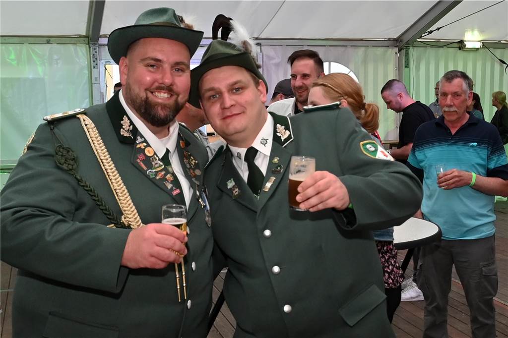 Am Samstagabend fand die erste Zeltparty statt.