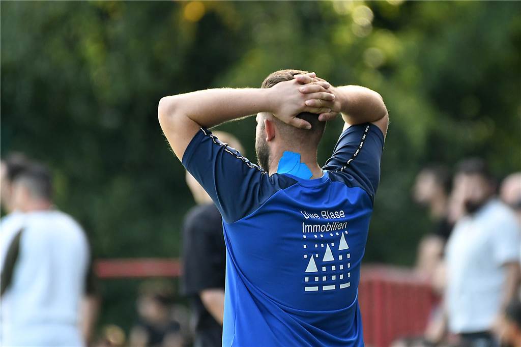 Am siebten Spieltag fotografierten Hermann Klingsieck und Volker Engel Spiele in Herne und Castrop-Rauxel.