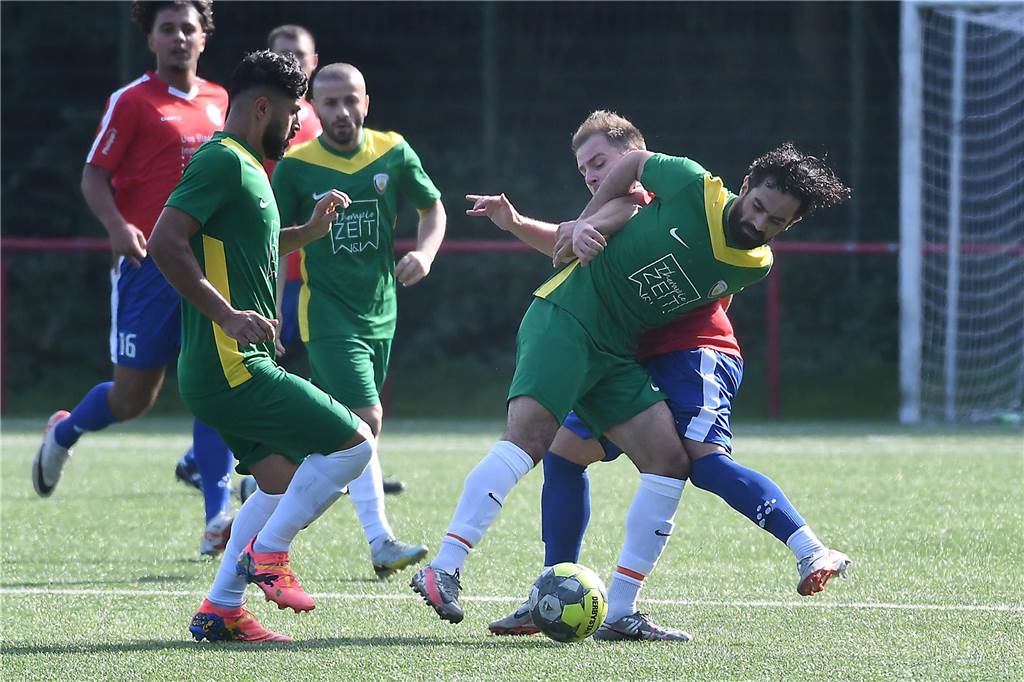 Am siebten Spieltag fotografierten Hermann Klingsieck und Volker Engel Spiele in Herne und Castrop-Rauxel.