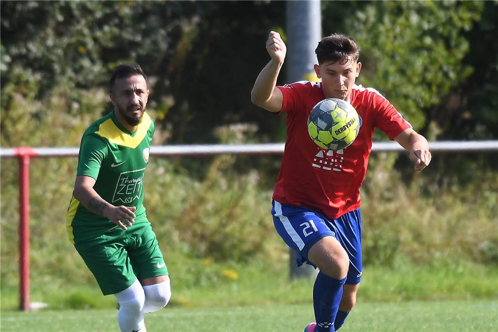 Am siebten Spieltag fotografierten Hermann Klingsieck und Volker Engel Spiele in Herne und Castrop-Rauxel.