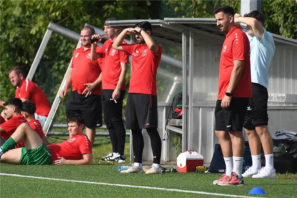 Am siebten Spieltag fotografierten Hermann Klingsieck und Volker Engel Spiele in Herne und Castrop-Rauxel.