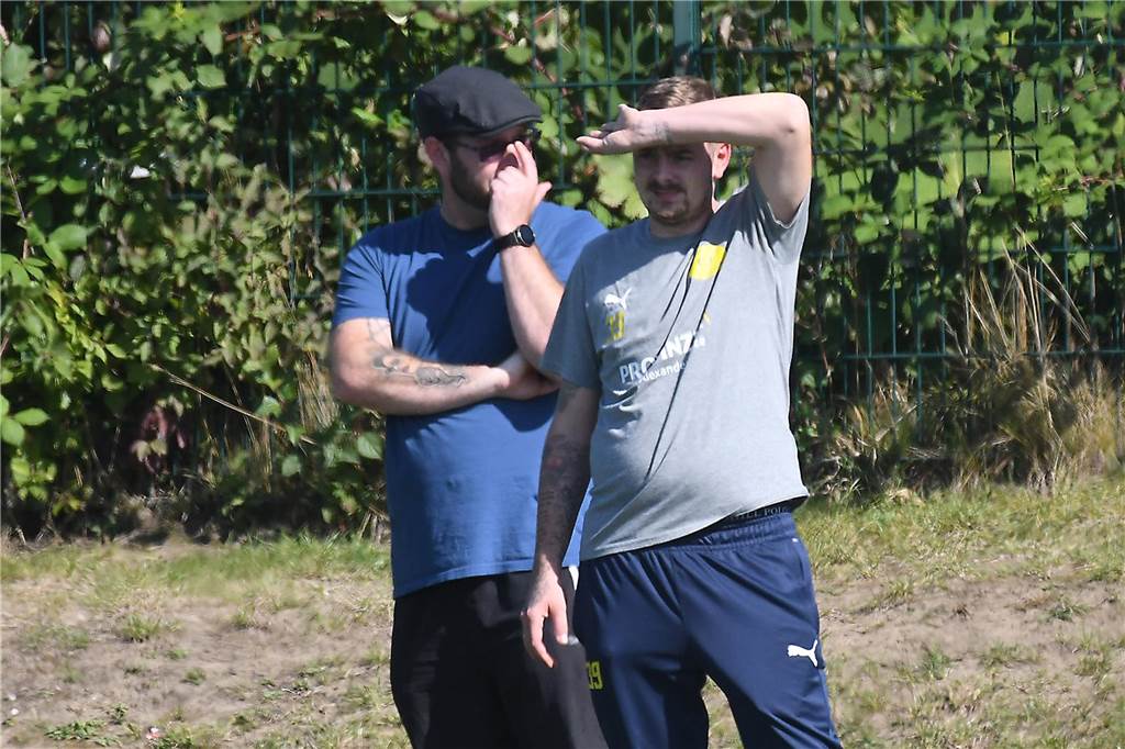 Am siebten Spieltag fotografierten Hermann Klingsieck und Volker Engel Spiele in Herne und Castrop-Rauxel.