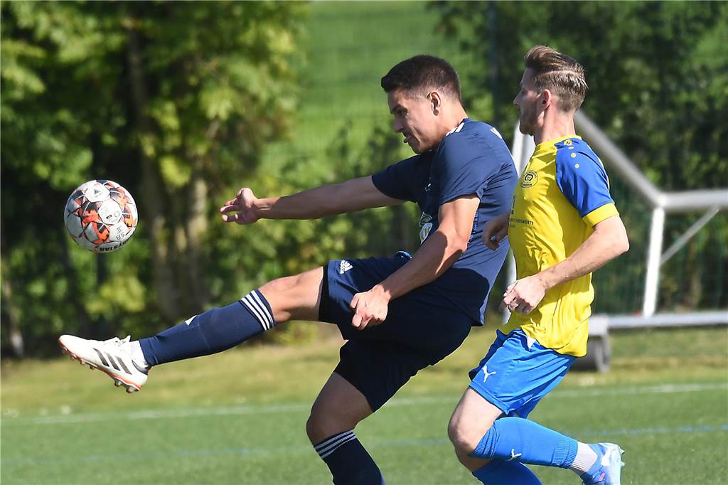 Am siebten Spieltag fotografierten Hermann Klingsieck und Volker Engel Spiele in Herne und Castrop-Rauxel.