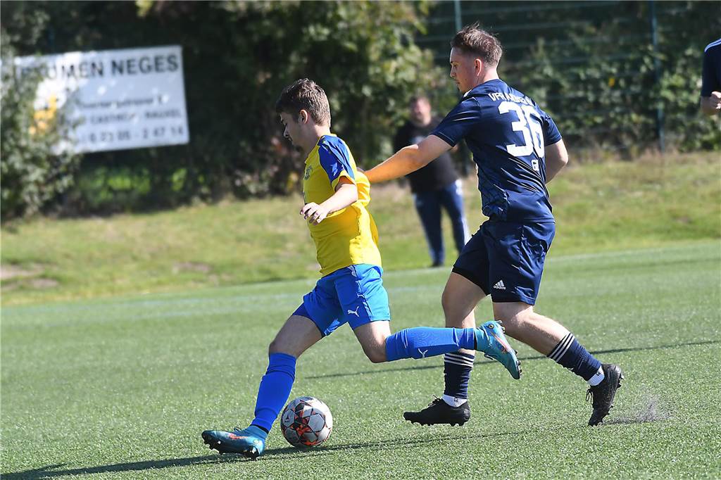Am siebten Spieltag fotografierten Hermann Klingsieck und Volker Engel Spiele in Herne und Castrop-Rauxel.