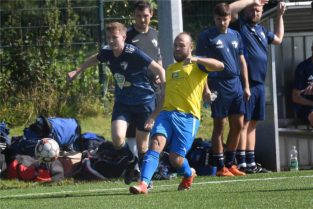Am siebten Spieltag fotografierten Hermann Klingsieck und Volker Engel Spiele in Herne und Castrop-Rauxel.