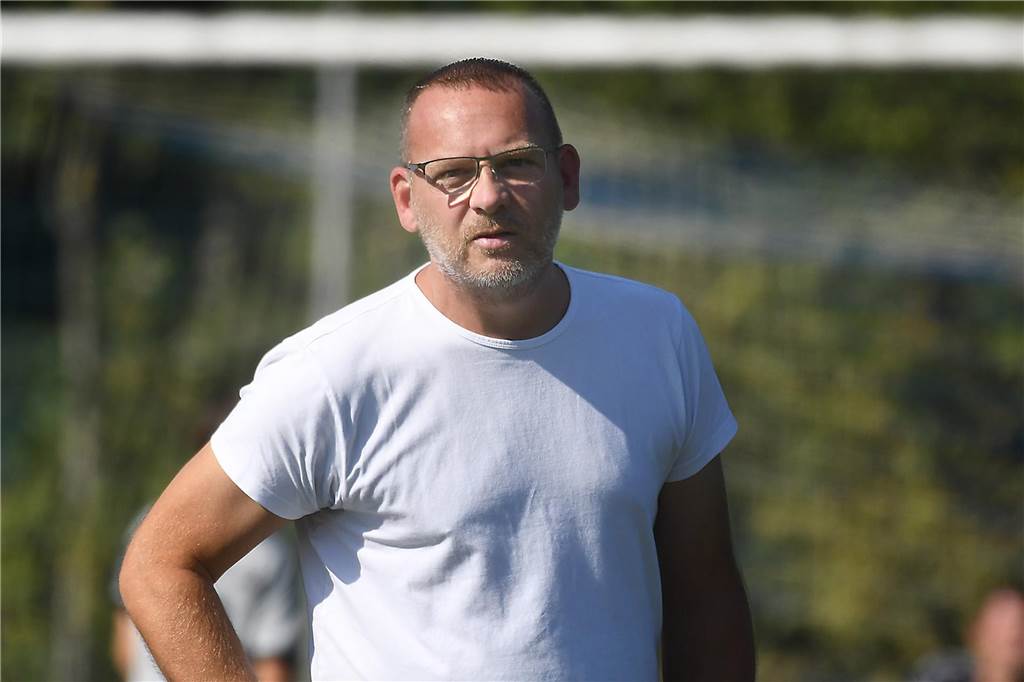 Am siebten Spieltag fotografierten Hermann Klingsieck und Volker Engel Spiele in Herne und Castrop-Rauxel.