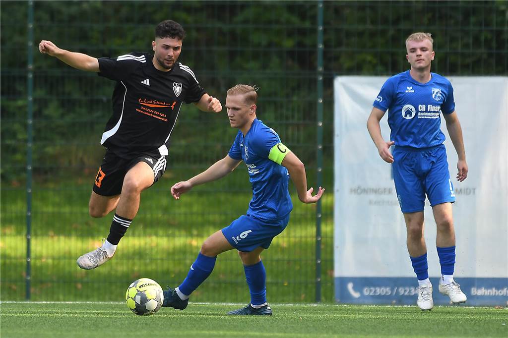 Am siebten Spieltag fotografierten Hermann Klingsieck und Volker Engel Spiele in Herne und Castrop-Rauxel.