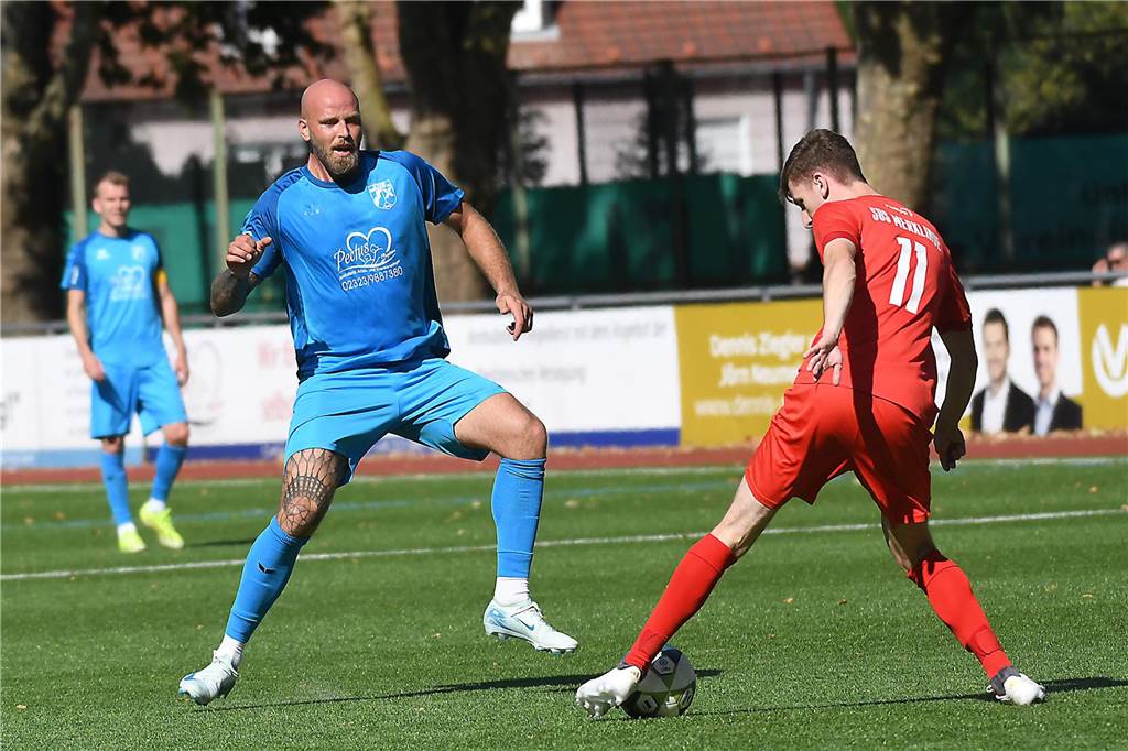 Am siebten Spieltag fotografierten Hermann Klingsieck und Volker Engel Spiele in Herne und Castrop-Rauxel.