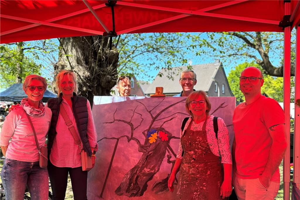 Künstlerisches Mitmachprojekt bei Eröffnung des Femeichenparks in Erle