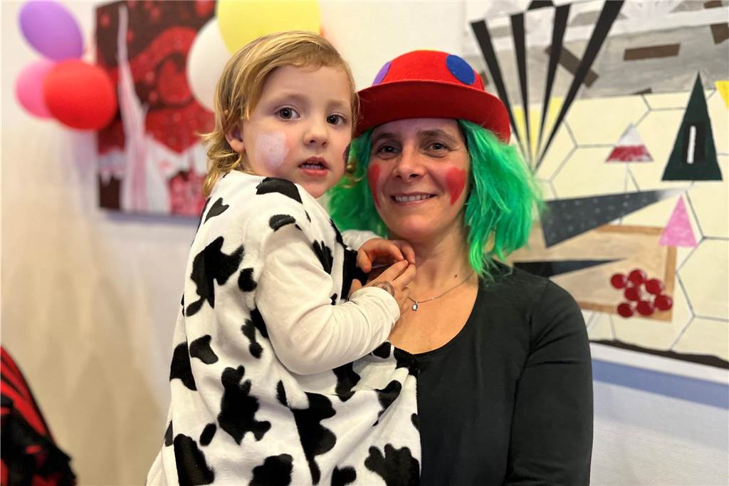 Am Sonntag (4.2) feierte der KC Rote Funken in der Aula des Adalbert-Stifter-Gymnasiums in Castrop-Rauxel Kinderkarneval.