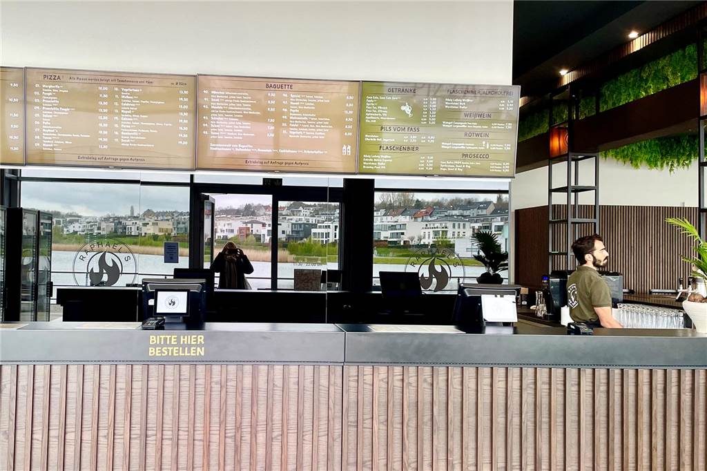 Pizzeria Raphael’s eröffnete in bester Lage am Phoenix-See Pizzeria Raphael's in Dortmund-Hörde
