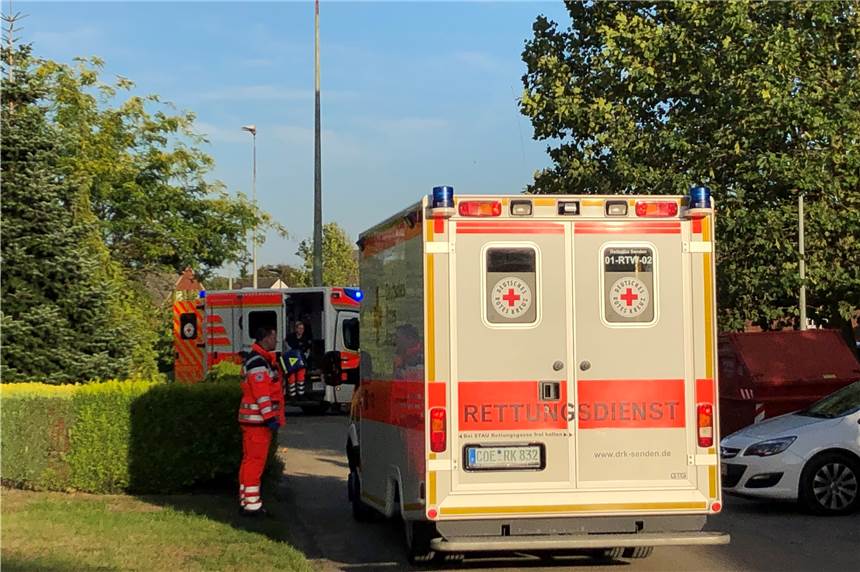 Nach Massenschlägerei: Termin für die erste Verhandlung vor dem Sportgericht steht Am Vinnumer Sportplatz gab es nach einem Fußballspiel eine Massenschlägerei. Zweieinhalb Monate später gibt es einen Verhandlungstermin vor dem Sportgericht.