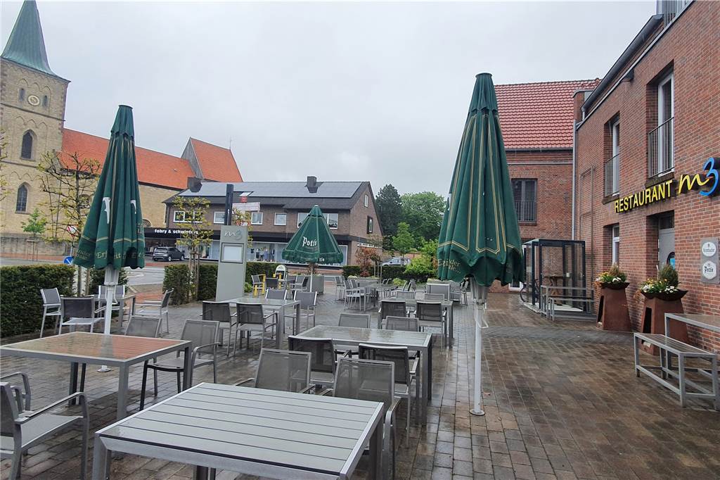 Mit Video: „Pure Erleichterung“ – Restaurant M3 wieder geöffnet Am Wochenende ist die Terrasse des Restaurants M3 bereits wieder geöffnet. Die Betreiber hoffen, dass bald auch die Innengastronomie geöffnet werden darf.