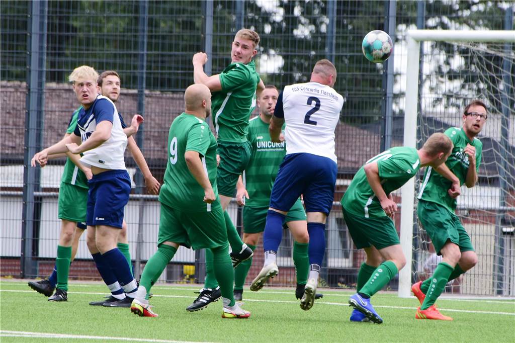 Am zweiten Tag der Reserve-Stadtmeisterschaft Halterns setzte sich am Ende der TuS Haltern am See II im Finale gegen Concordia Flaesheim II durch.
