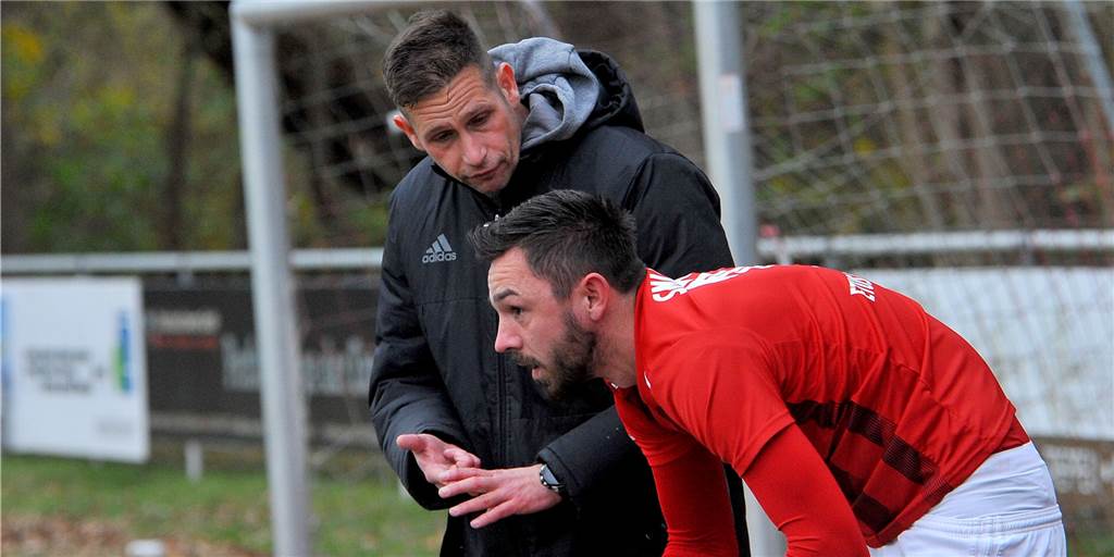 Eine Neuerung für die Amateurfußballer in Westfalen: Es darf häufiger gewechselt werden Amateurtrainer dürfen jetzt häufiger wechseln.