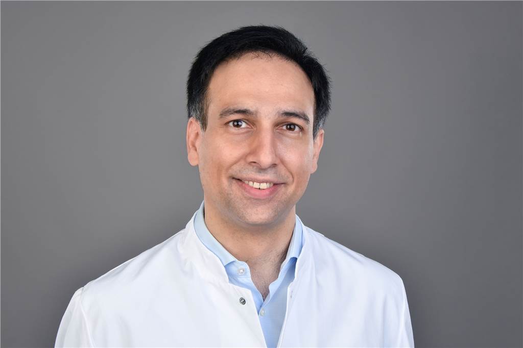 Neu: Patienten mit akutem Herzinfarkt finden Hilfe in Castrop-Rauxel Amir Masoud Hosseini ist Leiter des Herzkatheterlabors im EvK,