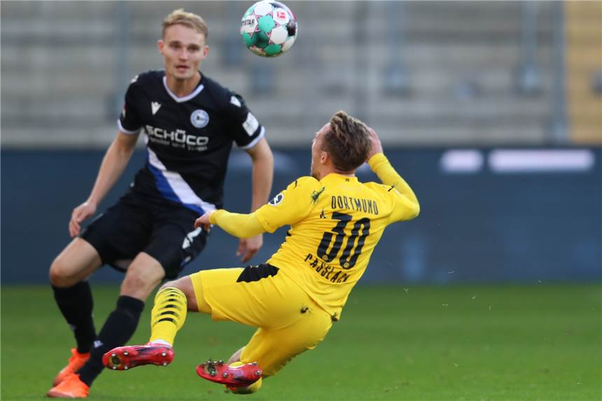 Größter Wunsch von Amos Pieper geht gegen Borussia Dortmund nicht in Erfüllung Amos Pieper (l.) traf auf seinen Ausbildungsverein.