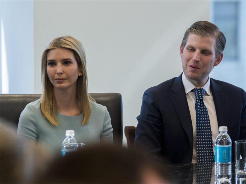 Trumps Kinder beim Technik-Gipfel lösen Kritik aus An dem Treffen nahmen auch drei der Trump-Kinder teil: Ivanka, Eric (r) und Donald Jr. (nicht im Bild). Foto: Albin Lohr-Jones