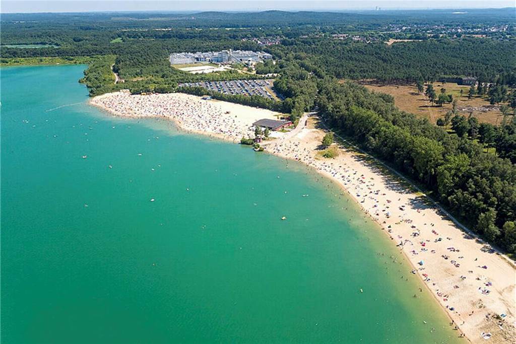 Bäder in Haltern: An diesen Orten wartet der große Schwimmspaß Luftansicht des Silbersee II in Haltern