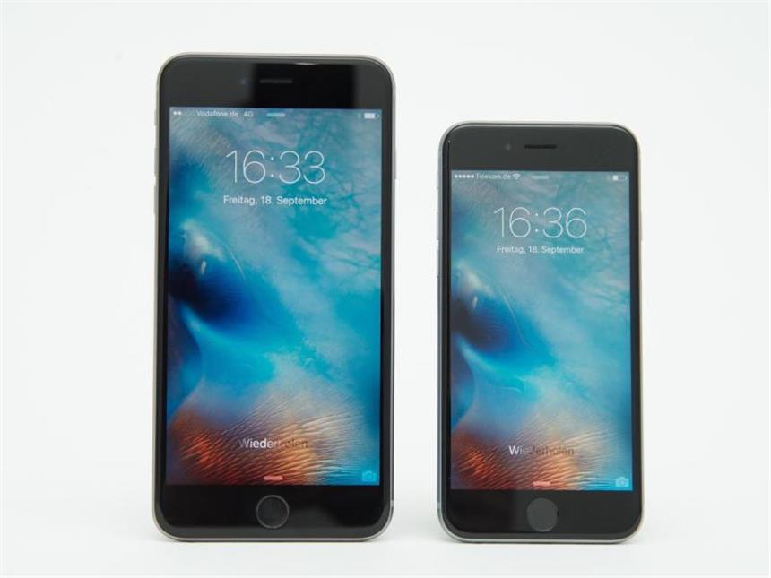 Neuheiten von Apple: Das iPhone 6S und 6S Plus im Test An der Batterielaufzeit hat sich nicht viel geändert. Im Inneren stecken gleich große Batterien wie im Vorgängermodell. Foto: Andrea Warnecke