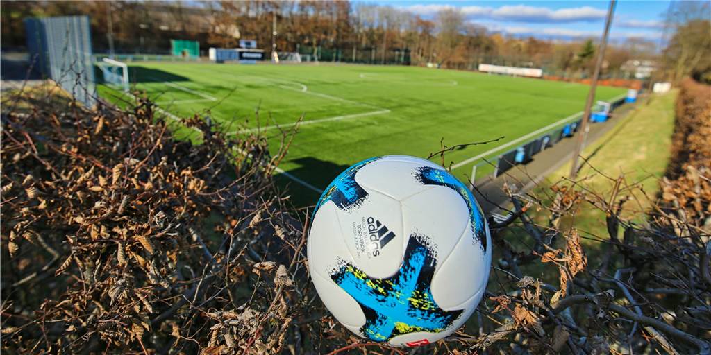 Rummenigge baut in Castrop-Rauxel einen Sportplatz An der Brandheide in Frohlinde ist ein neuer Kunstrasen notwendig. Dieser soll noch bis Ende 2022 verlegt werden.