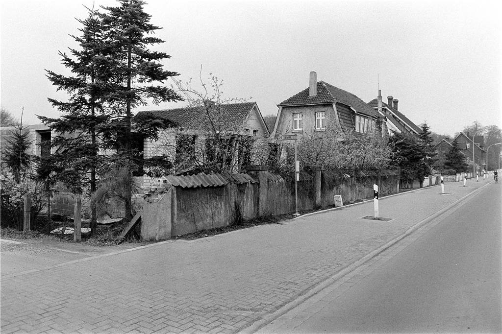An der Freiherr-vom-Stein-Straße liegt das Bauunternehmen Kortmann, dahinter der dazu gehörende Betriebshof.