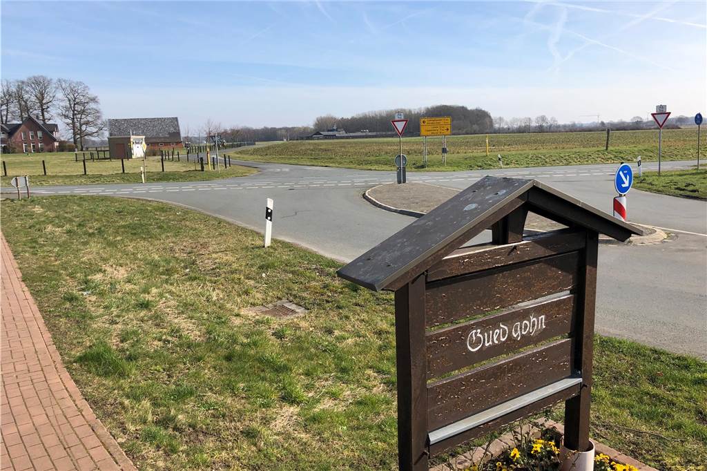 An der Kreuzung Münsterstraße/Oberstraße/Im Holt soll das Feuerwehrhaus Südkirchen neu gebaut werden.