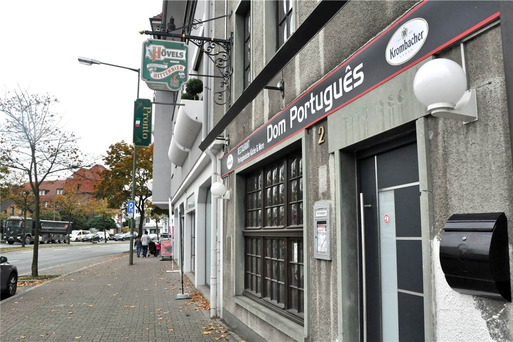 „Zur Süggel“: Pächter geben nach zwei Jahren auf - wegen Corona An der Kurt-Schumacher-Straße gab es nach Dom Portuges nun Linos Restaurant, das aber auch wegen Folgen der Pandemie seit einiger Zeit geschlossen ist.