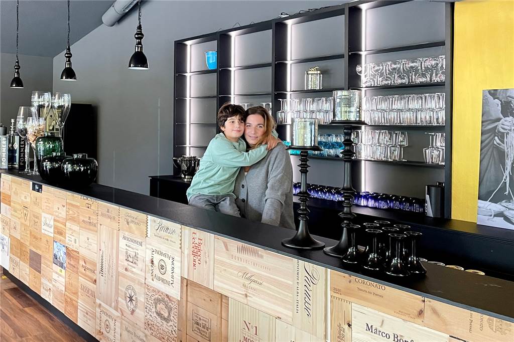 Scuderia by Mamma Leone eröffnet im ehemaligen Pino: Bistro, Wein und Feinkost Barbara Schneider in der Scuderia by Mamma Leone