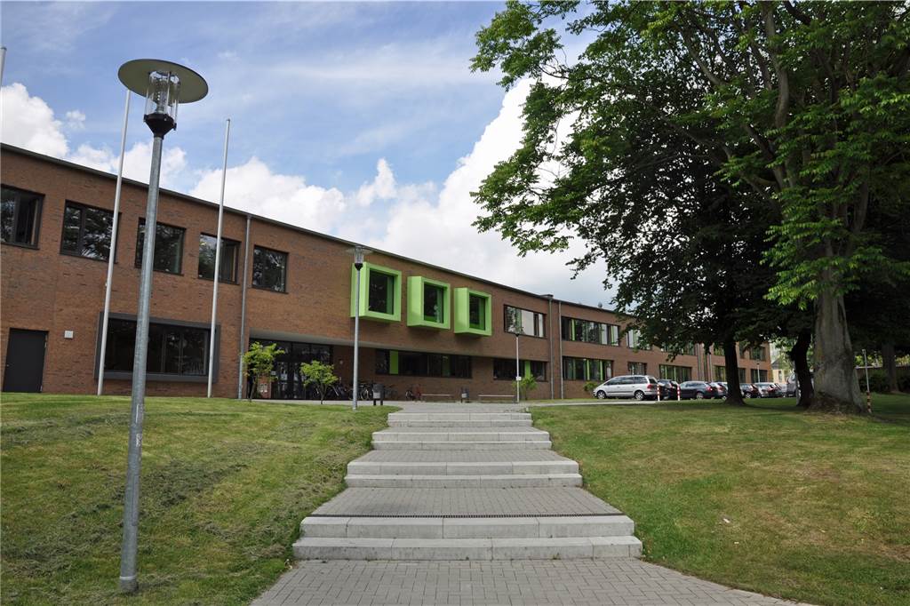 Lehrkräftemangel: So sind die Werner Schulen aktuell besetzt An der Marga-Spiegel-Sekundarschule werden 880 Schüler von 92 Lehrern unterrichtet. Das ist eine gute Quote.
